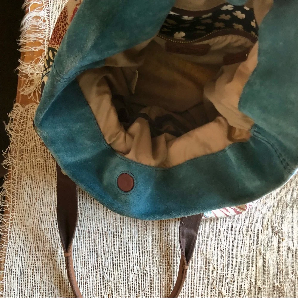 Vintage Lucky Brand Multicolor Butterfly-Print Canvas Tote with Leather Straps - Picture 9 of 15